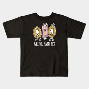 Will you marry me engagement wedding rings finger Kids T-Shirt